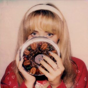 Sabrina Carpenter – Fruitcake   cd nuevo